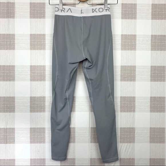 Acta Wear (Kora) Power Leggings Yoga Light Gray - Picture 5 of 6